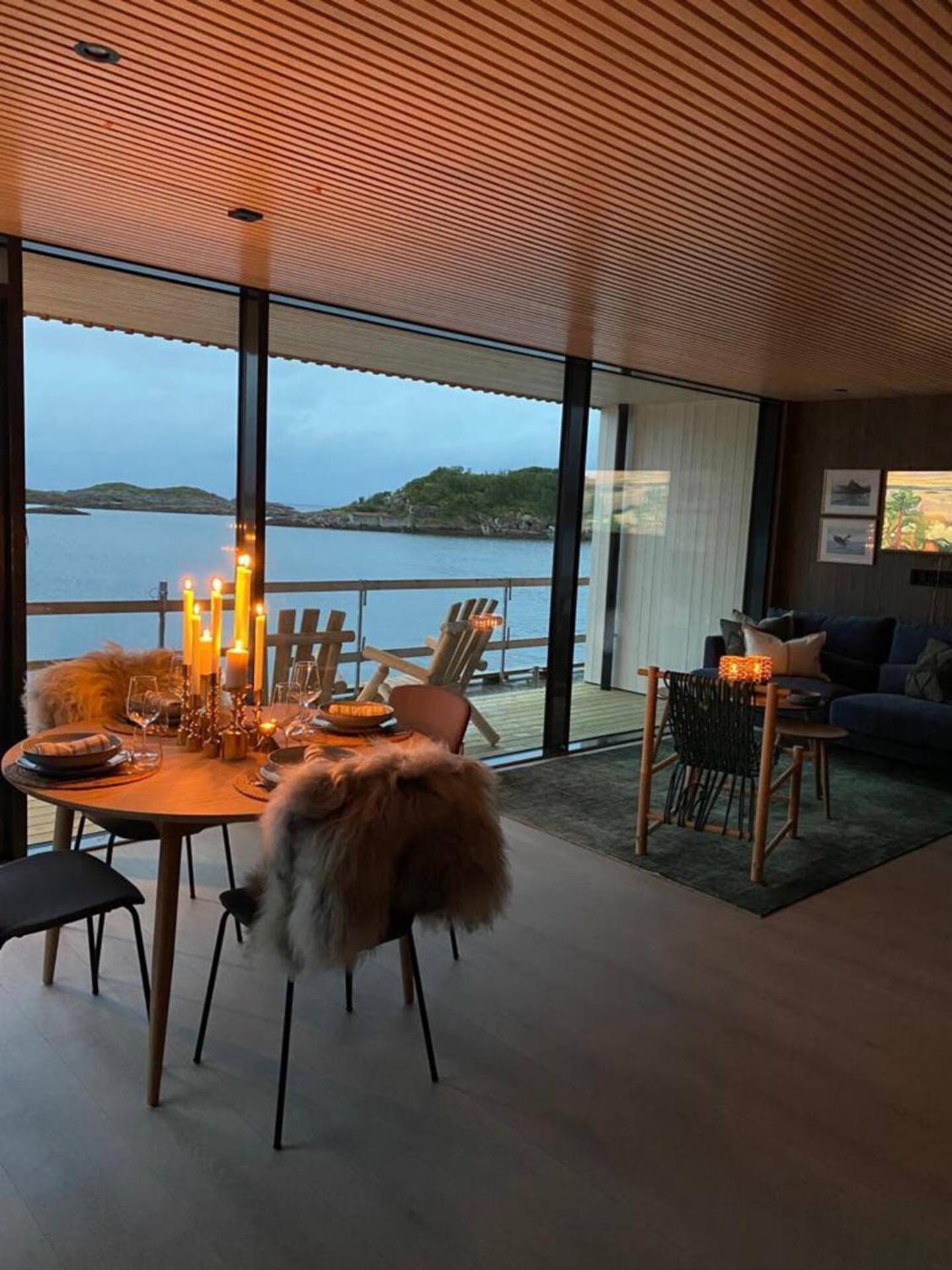 Waterfront Apartment With Panoramic Sea View Хеннингсвер Экстерьер фото