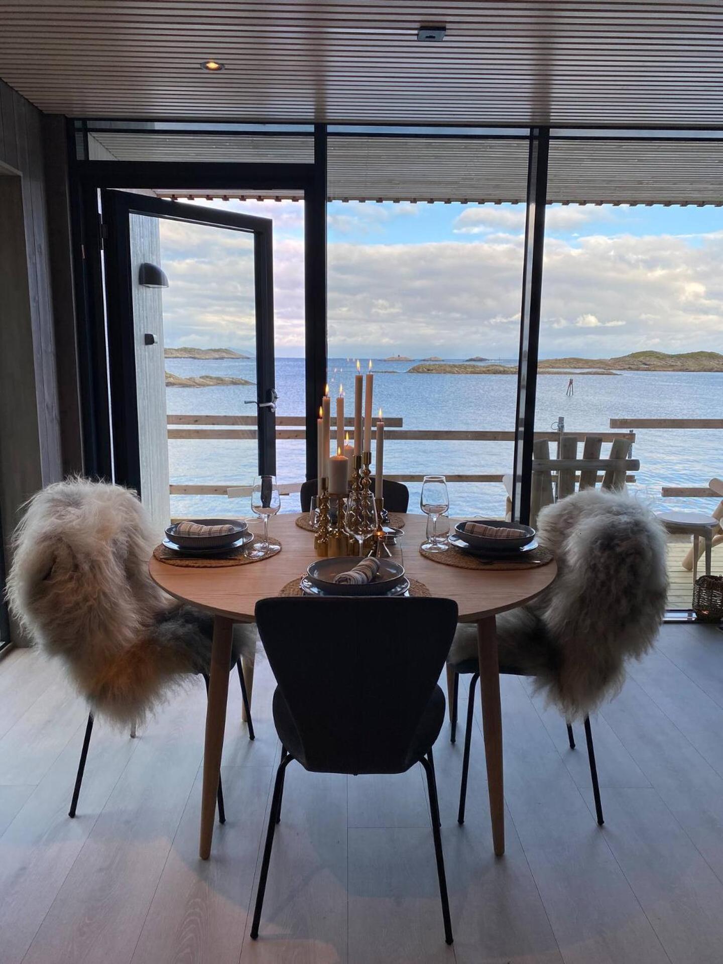 Waterfront Apartment With Panoramic Sea View Хеннингсвер Экстерьер фото